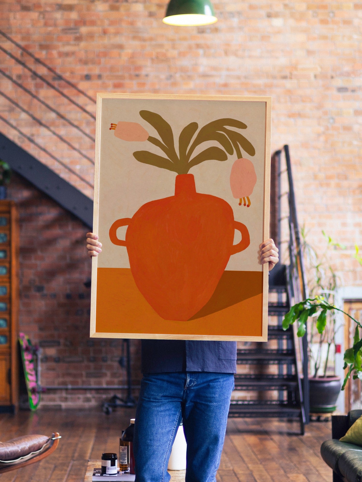 Orange Vase - Sophie Deller - A1_Natural_29 |type=lifestyle|
