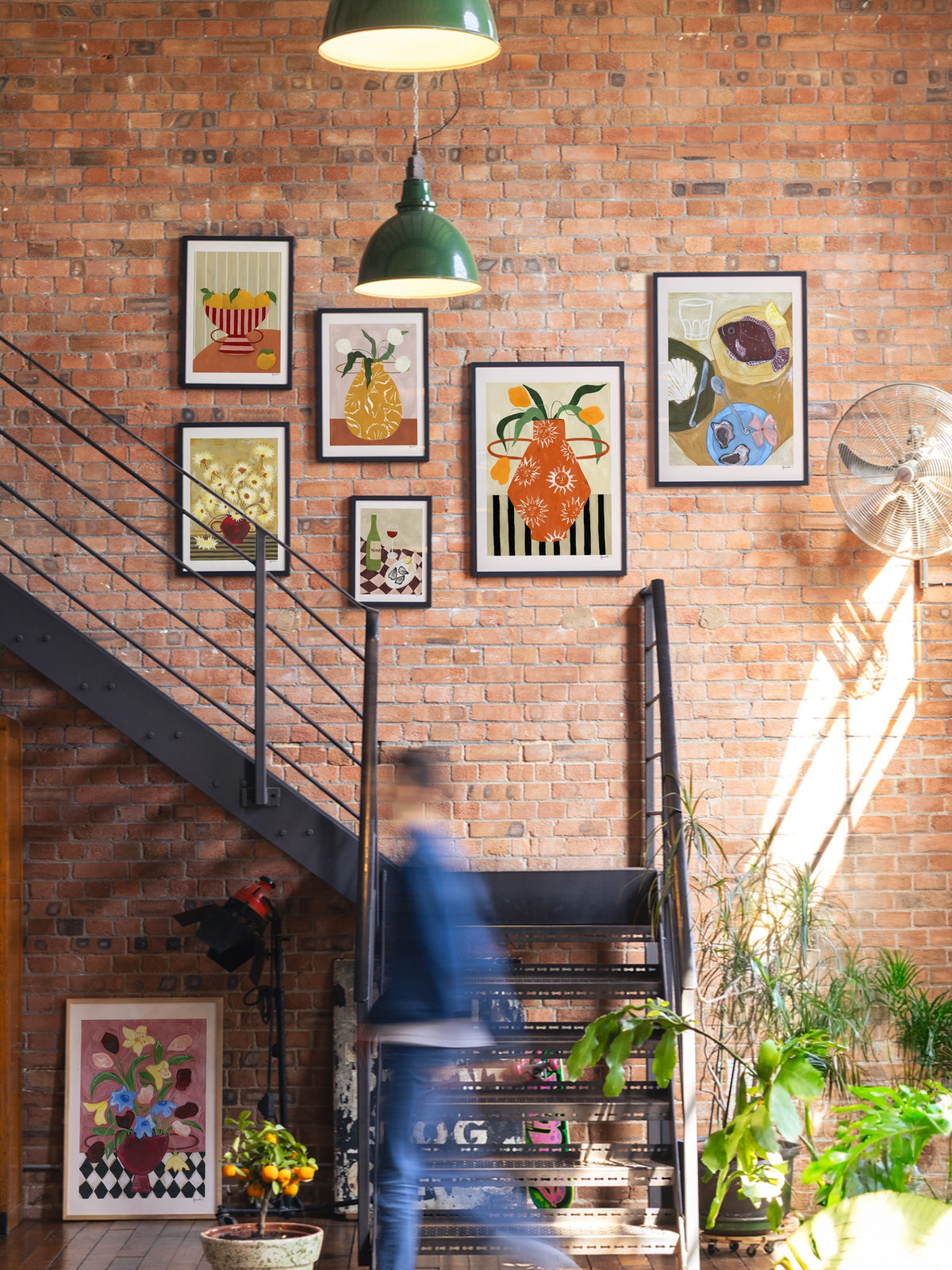 Yellow Flowers In Sun Vase - Frankie Penwill - A_GWBlack_080726 |type=gallerywall|