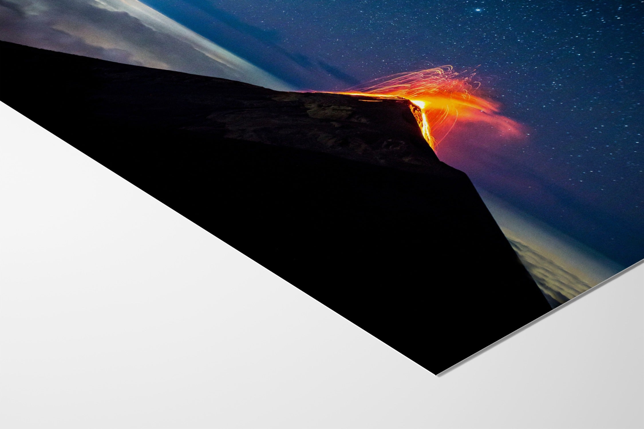Volcán de Fuego - Michael Green - Fine Art Paper 200gsm |type=lifestyle|