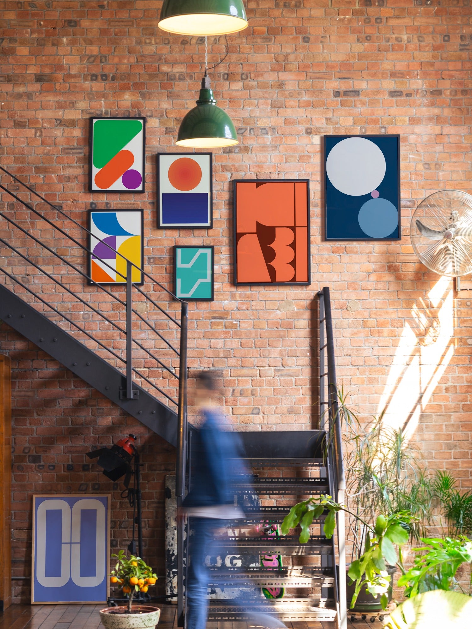 Shapes 1 - Linus Lohoff — A_GWBlack_080726 [Style = Lifestyle]
