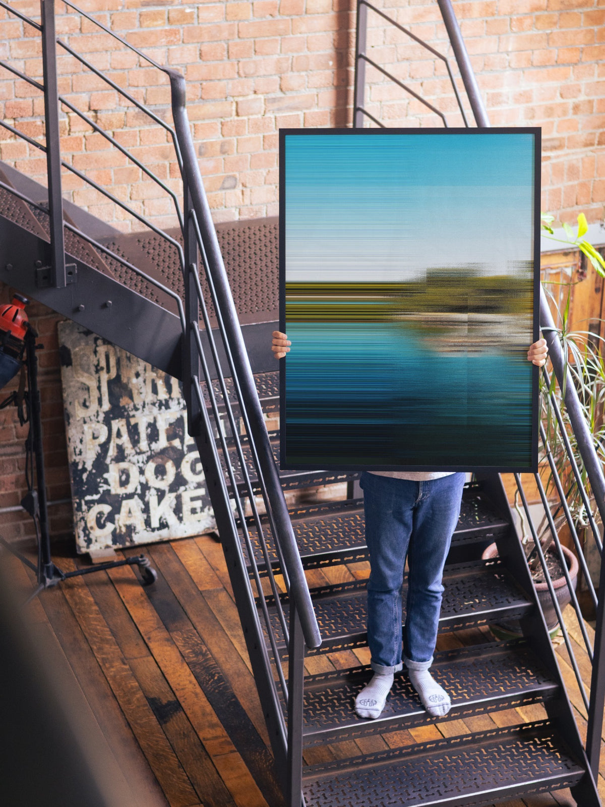 A Vibrant Decay | Glitch 26.1009 - Aaron Borchardt - 30x40_Black_290626 |type=lifestyle|