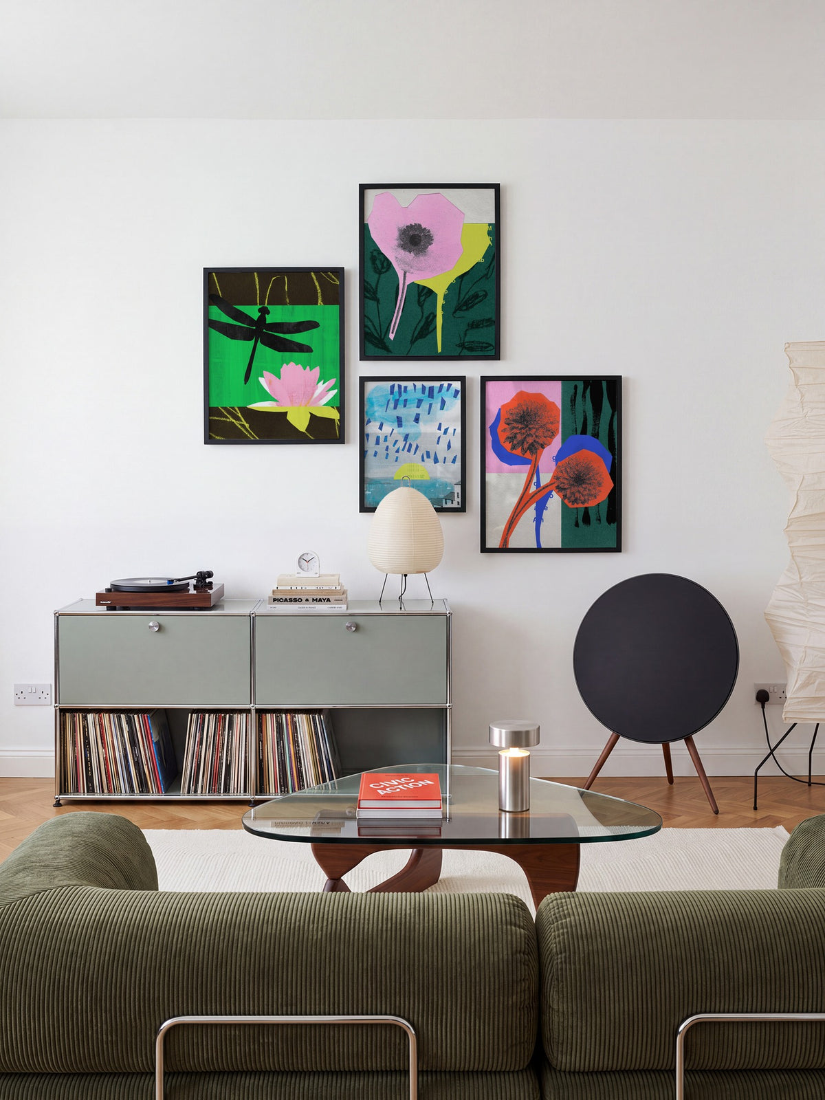 Dragonfly and Lotus - Sian Roper — 4:5_GWBlack_071026 [Style = Lifestyle]