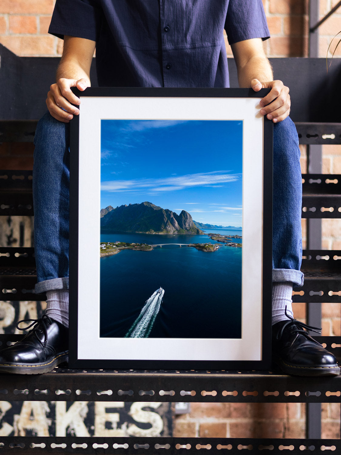 Reine I - Victoria Benjafield