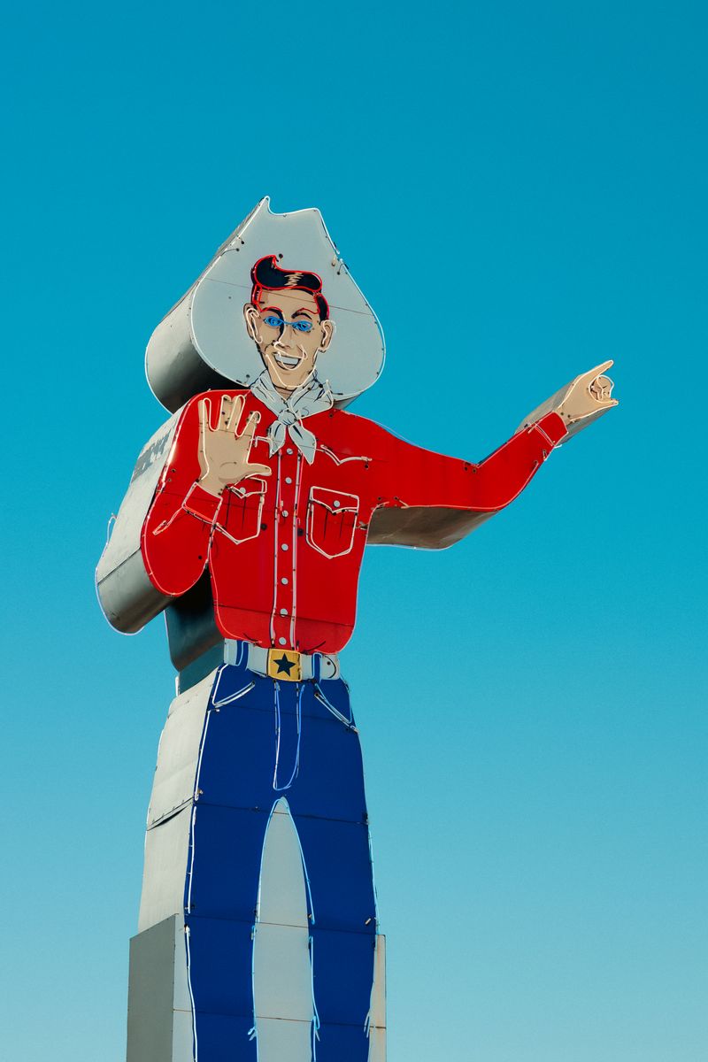 Head West, Texas - Philip Jobling