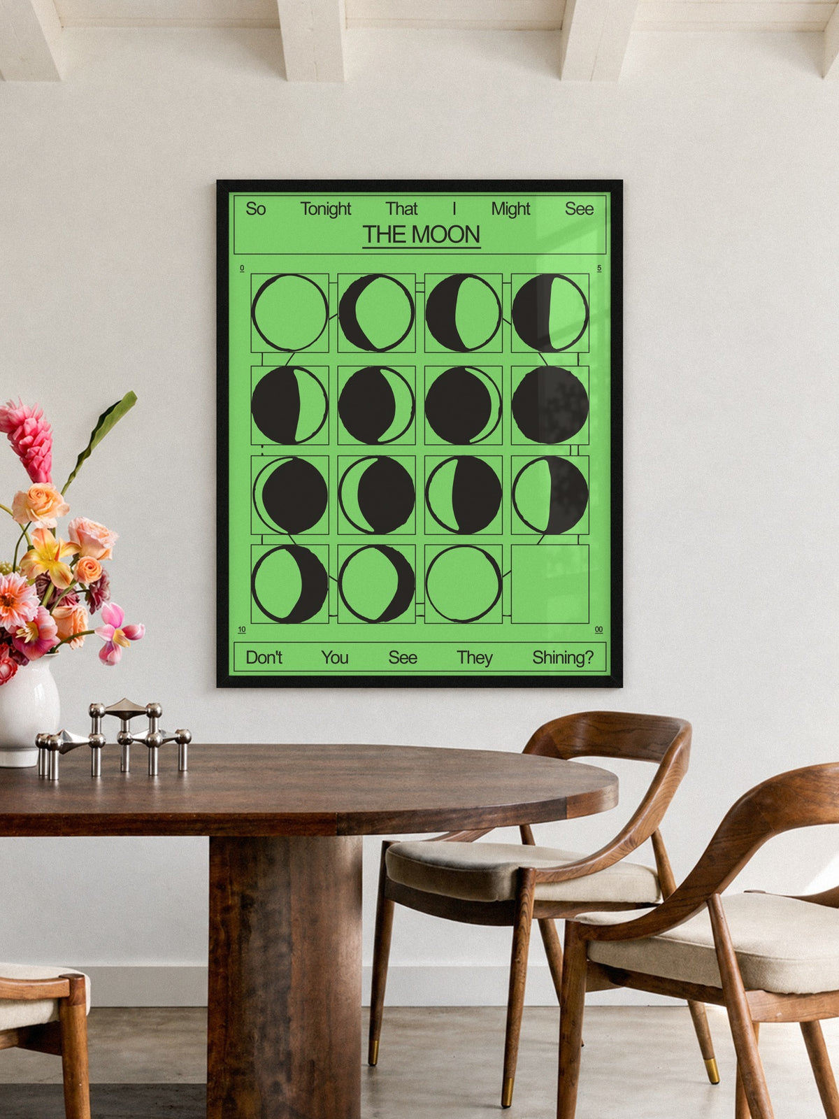 The Moon - Ricardo Ferraro - 4:5_Black_120926 [Style = 4:5_Black_120926] |frame=4:5_Black_120926| |type=lifestyle|