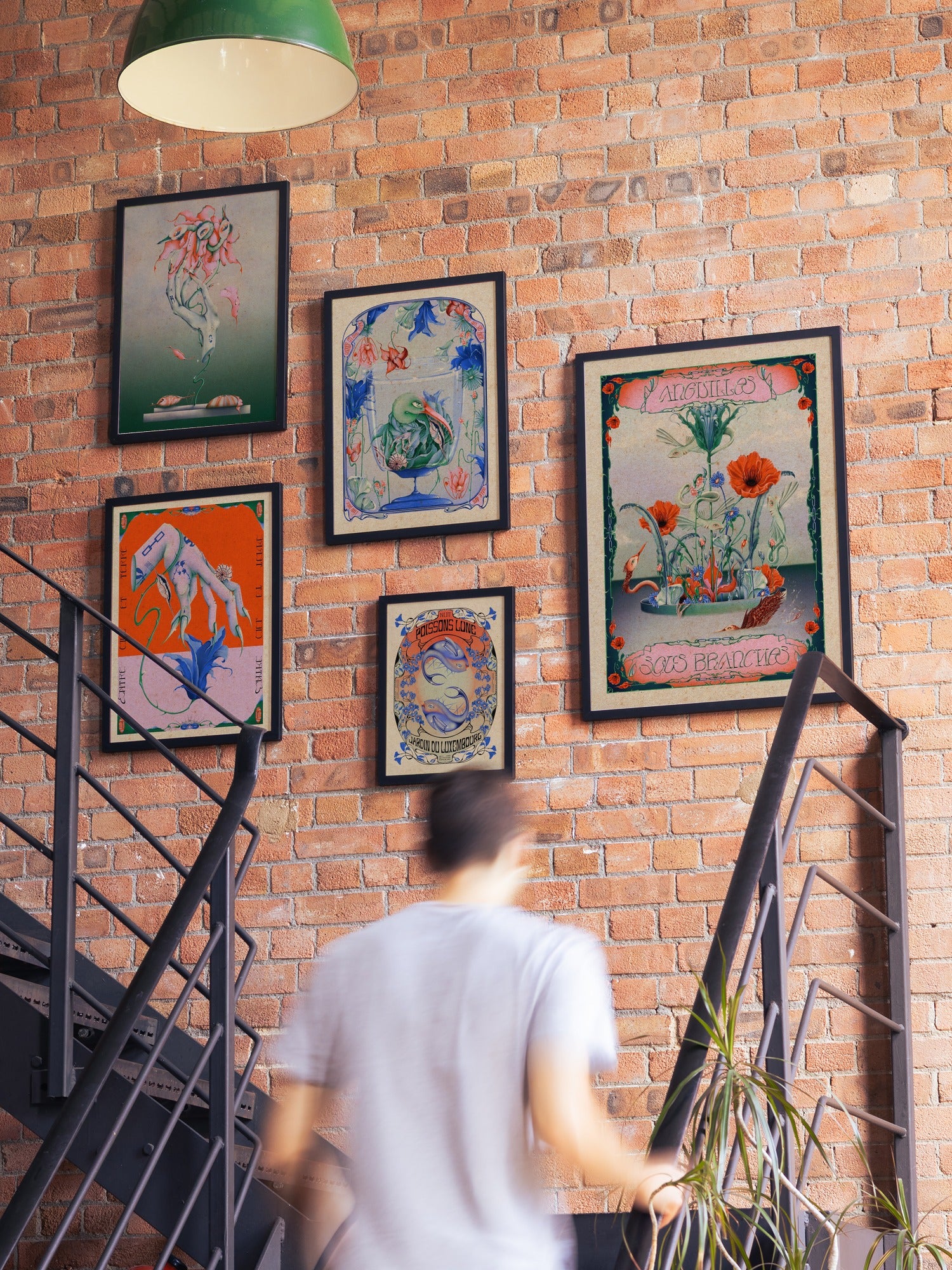 Comme Un Oiseau Dans Son Bocal - Monna Graph — Gallery Wall Collection [Style = Lifestyle]