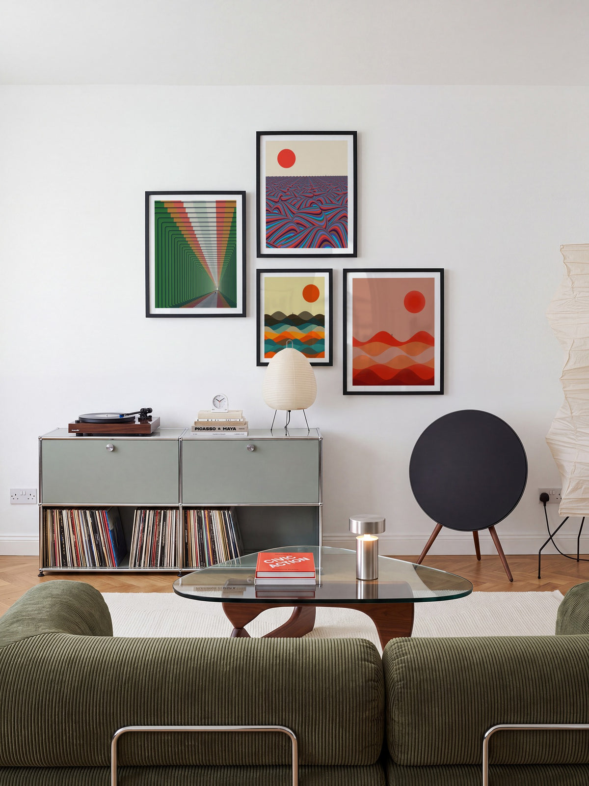 Legacy User - Michael Strevens — 4:5_GWBlack_071026 [Style = Lifestyle]
