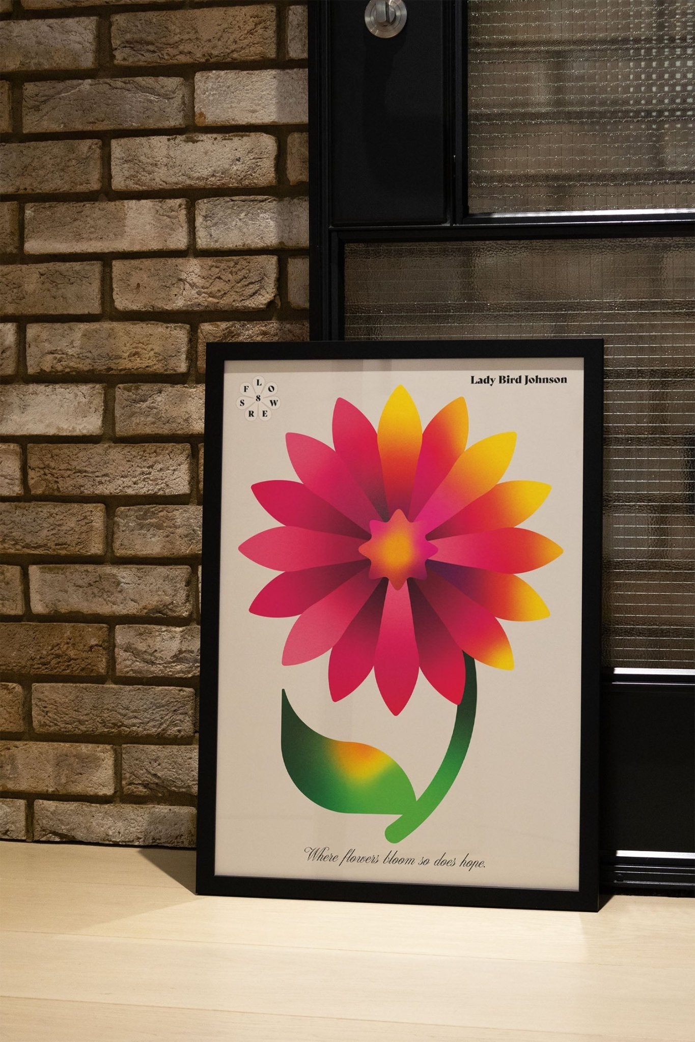 Flower 8 - Hope - Mario Carpe - East Side Studio - Art Prints