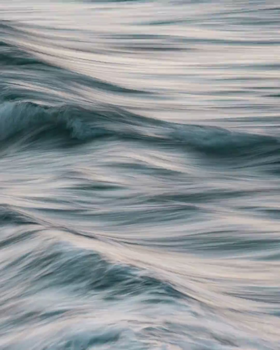 Close-up detail scan of "The Uniqueness of Waves XXXVII" by Tal Paz-Fridman